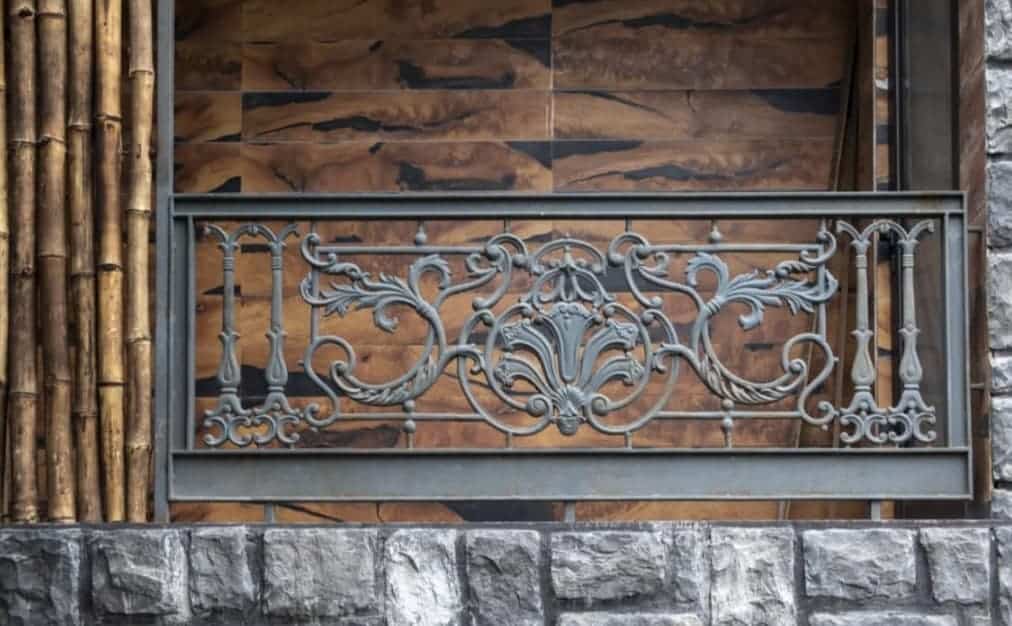 Decorative Ironwork Designs for Balcony